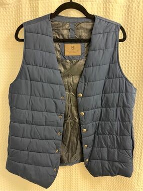 Massimo Dutti Large L Men’s Navy Quilted Vest